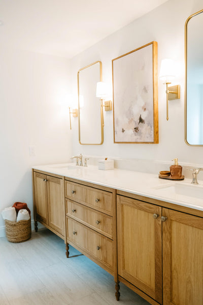 A beautiful solid white oak vanity finished using Oil Plus 2C hardwax oil for interior wood projects.